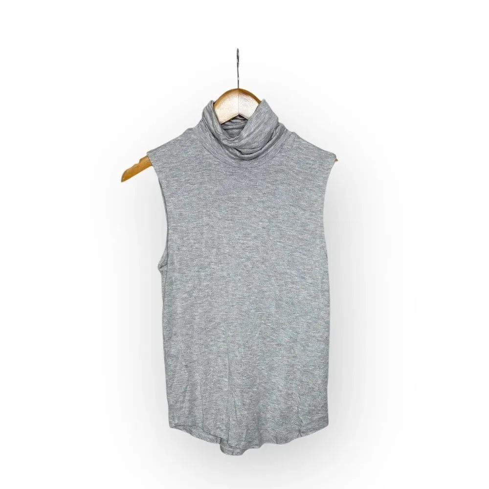 Majestic Filatures Soft Touch Deluxe Sleeveless Turtleneck Tee Shirt Size 2 (M)